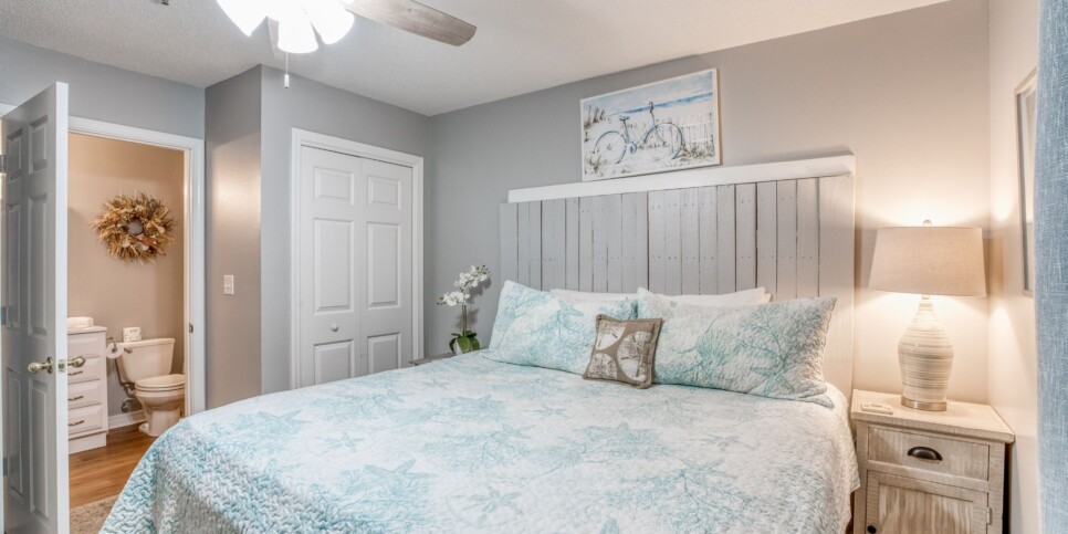 Pensacola Condo - Sea Esta - Bedroom