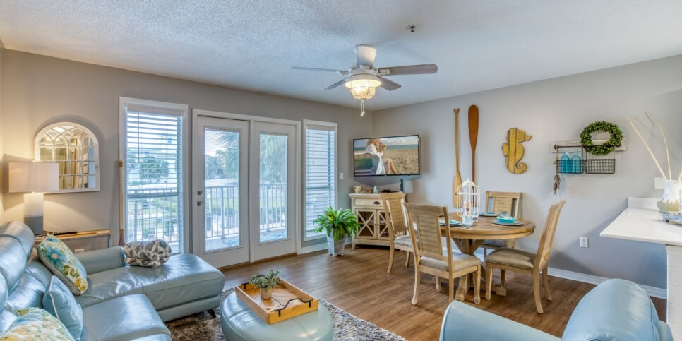 Pensacola Condo - Sea Esta - Living Room