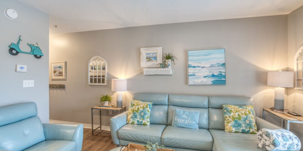 Pensacola Condo - Sea Esta - Living Room