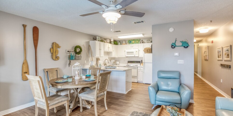 Pensacola Condo - Sea Esta - Living Room