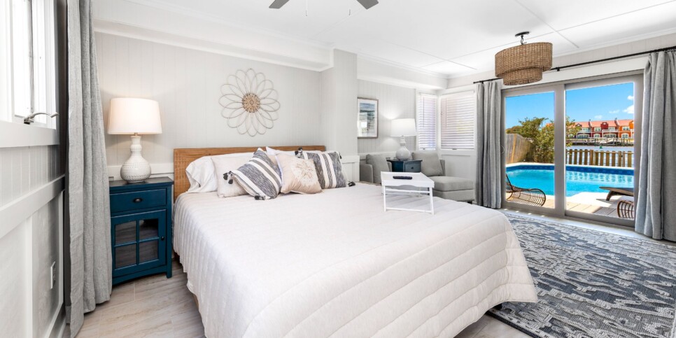 Perdido Key Rental - On the Canal - Bedroom