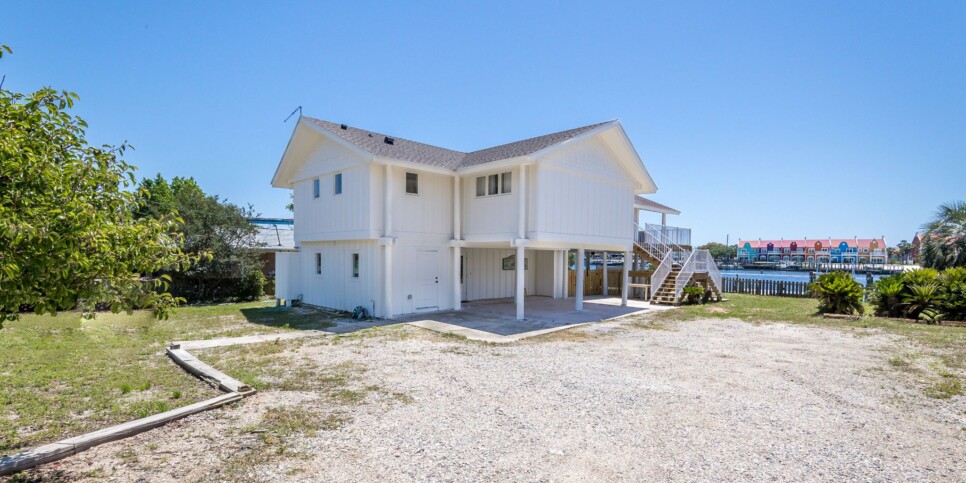 Perdido Key Rental - On the Canal - Exterior