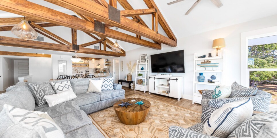 Perdido Key Rental - On the Canal - Living Room